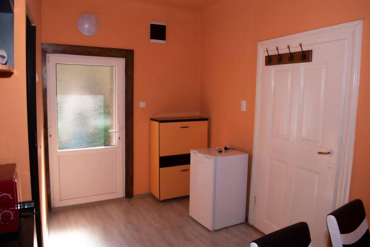 Central Apartment Maria Сибиу Экстерьер фото